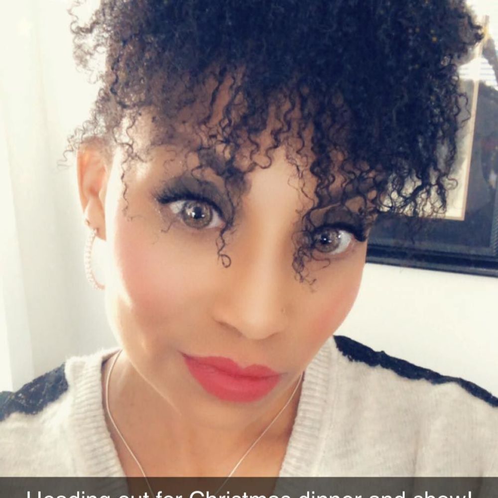 Meet your Posher, Joy